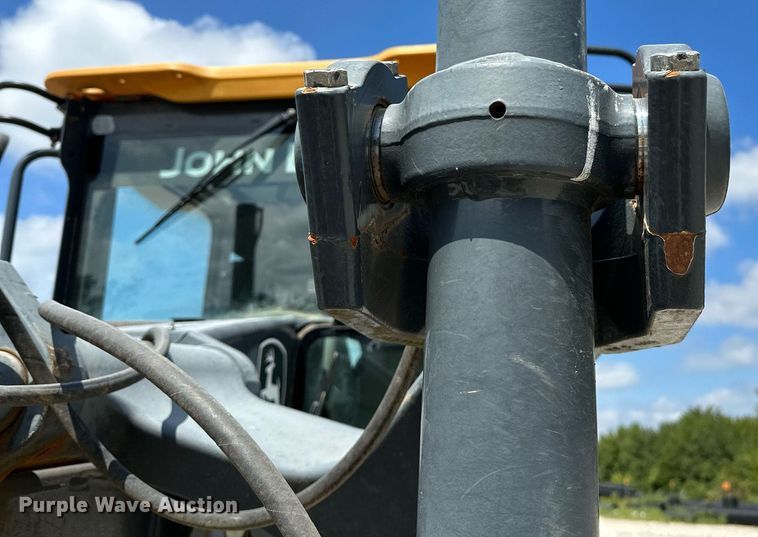 image for item OG9165 2012 John Deere 770 GP motor grader