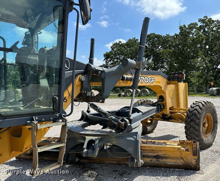 image for item OG9165 2012 John Deere 770 GP motor grader