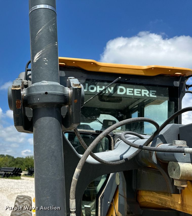 image for item OG9165 2012 John Deere 770 GP motor grader