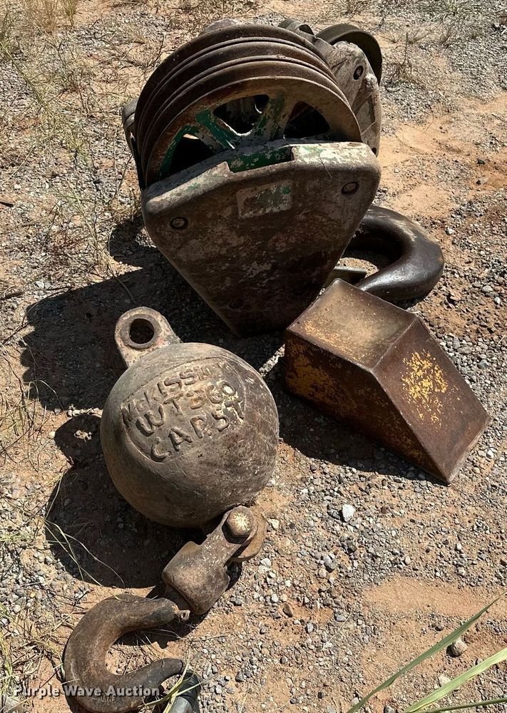 image for item OG9223 (3) crane attachments