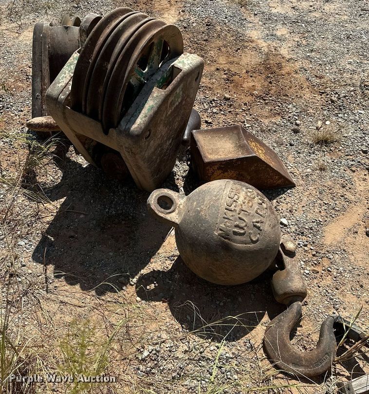 image for item OG9223 (3) crane attachments