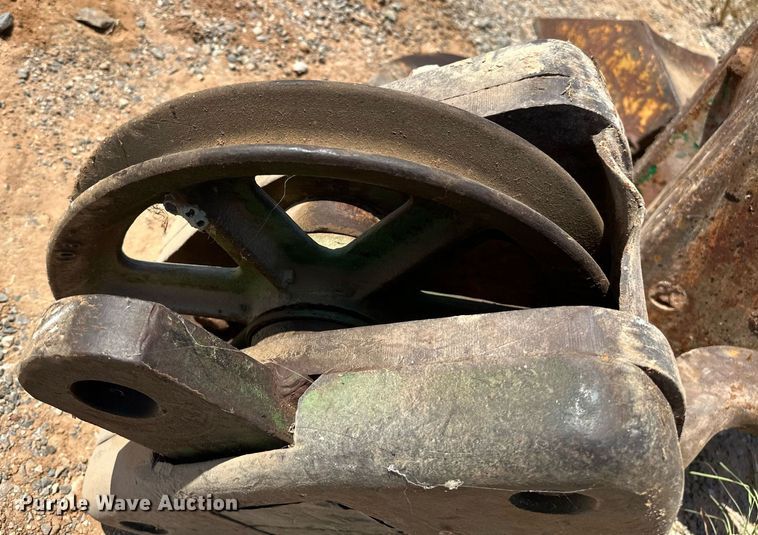 image for item OG9223 (3) crane attachments