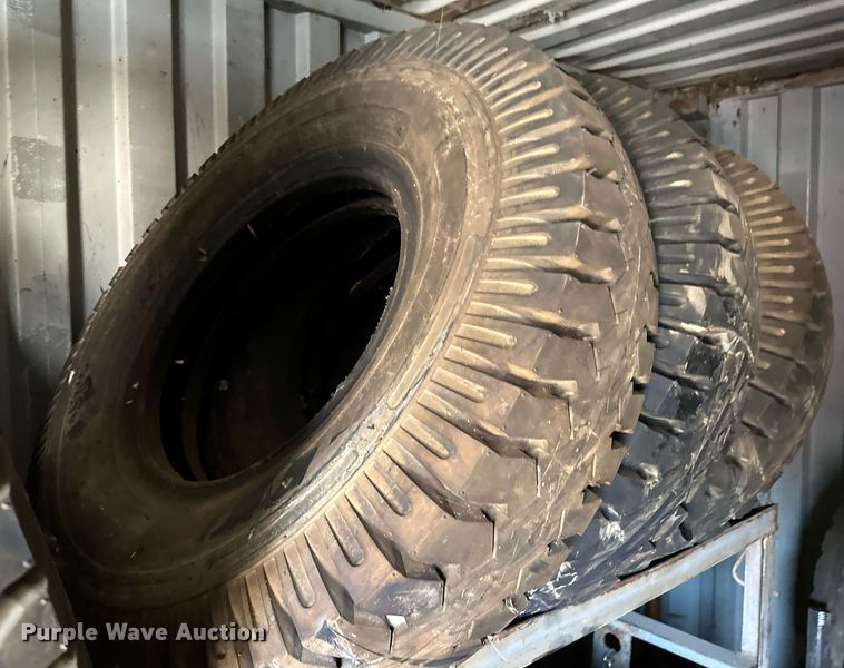 image for item OG9224 (6) 10.00-20 tires