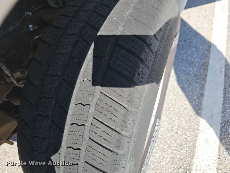 image for item OG9300 2002 Dodge Dakota SLT Club Cab pickup truck