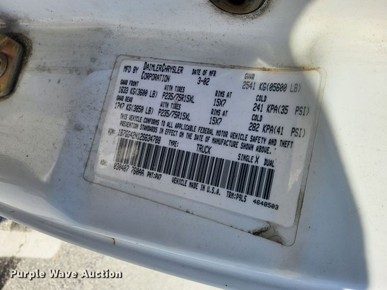 image for item OG9300 2002 Dodge Dakota SLT Club Cab pickup truck