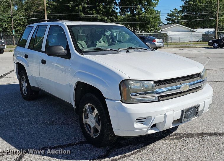 image for item OG9301 2006 Chevrolet Trailblazer LS SUV