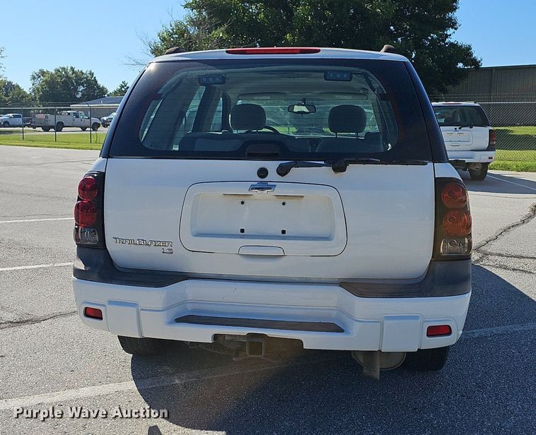 image for item OG9301 2006 Chevrolet Trailblazer LS SUV