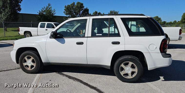 image for item OG9301 2006 Chevrolet Trailblazer LS SUV