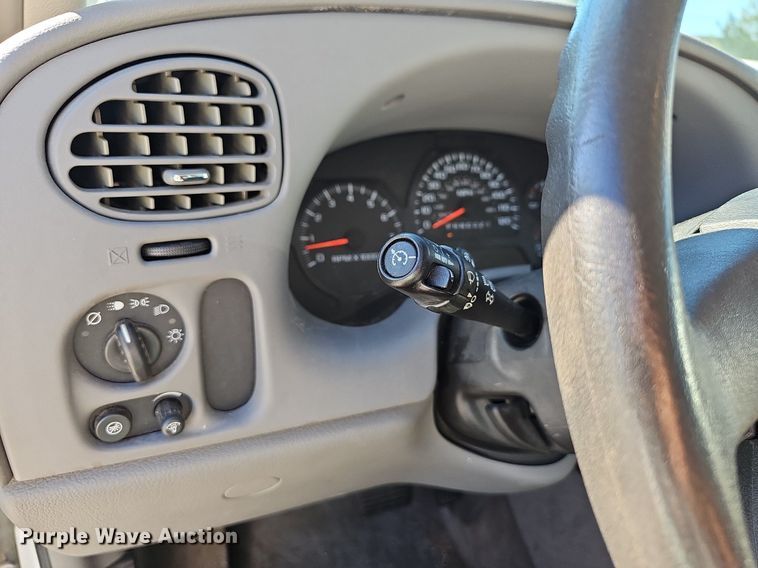 image for item OG9301 2006 Chevrolet Trailblazer LS SUV