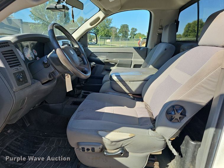 image for item OG9303 2008 Dodge Ram 2500 SLT pickup truck