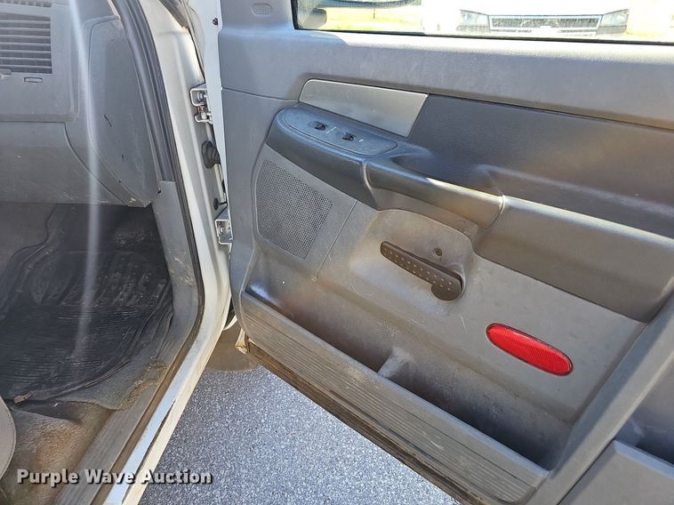 image for item OG9303 2008 Dodge Ram 2500 SLT pickup truck