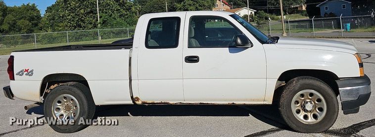 image for item OG9304 2006 Chevrolet Silverado 1500 Ext. Cab pickup truck