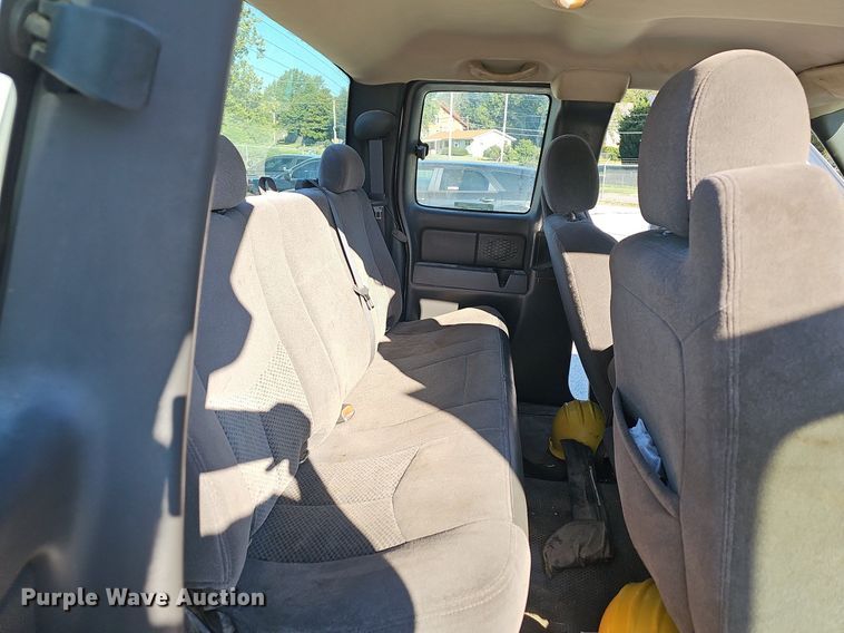 image for item OG9304 2006 Chevrolet Silverado 1500 Ext. Cab pickup truck