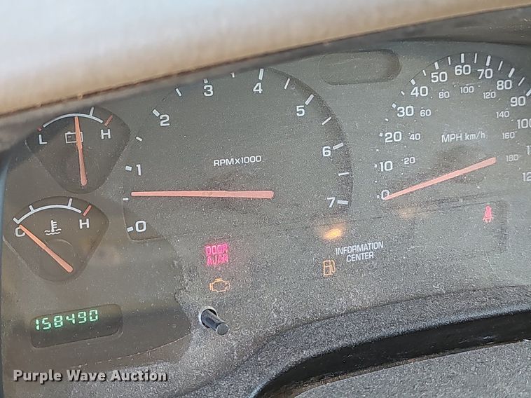 image for item OG9312 2002 Dodge Dakota SLT Club Cab pickup truck