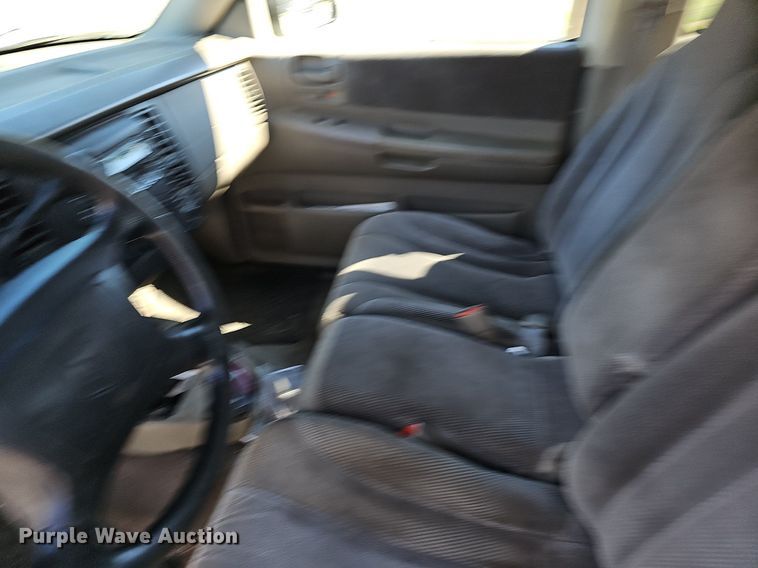 image for item OG9312 2002 Dodge Dakota SLT Club Cab pickup truck