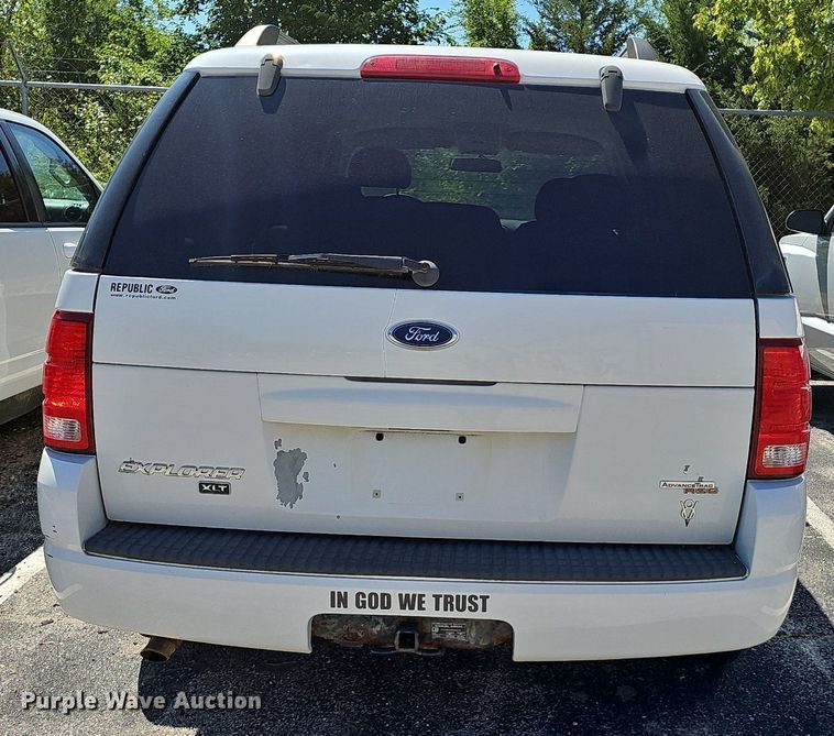image for item OG9319 2005 Ford Explorer XLT SUV