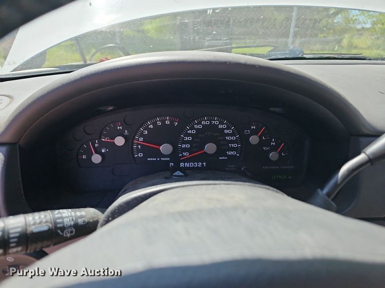 image for item OG9319 2005 Ford Explorer XLT SUV