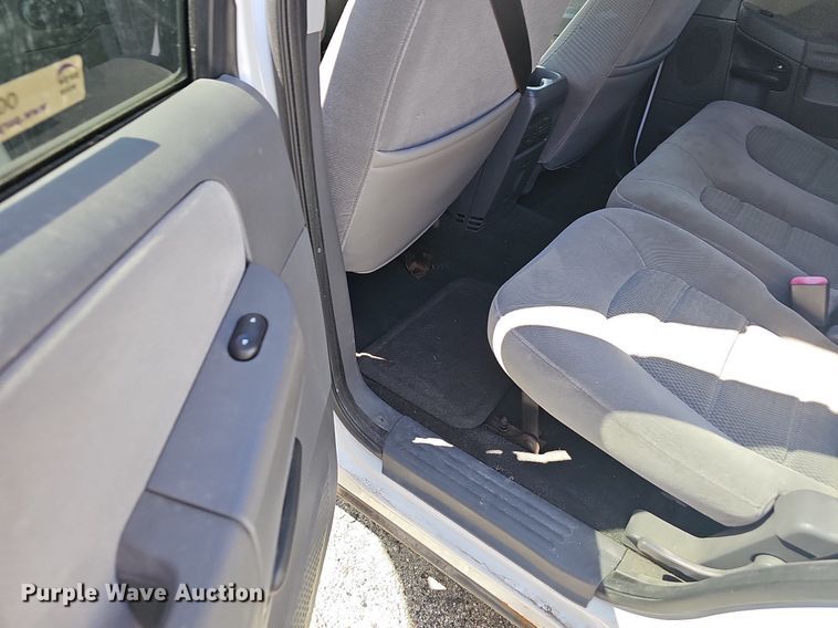 image for item OG9319 2005 Ford Explorer XLT SUV