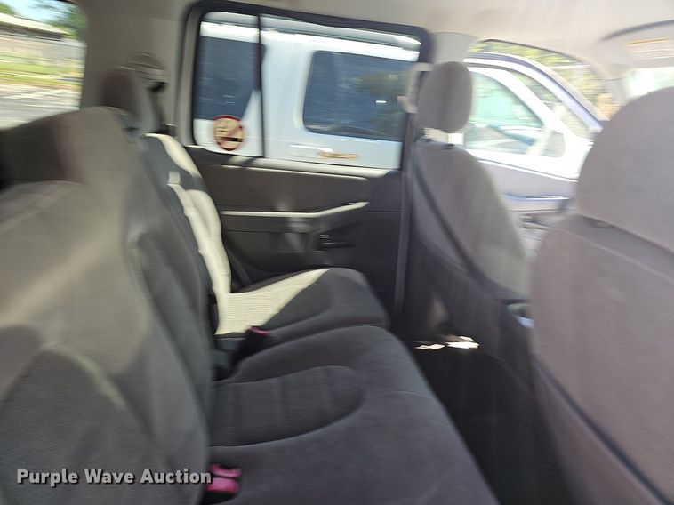 image for item OG9319 2005 Ford Explorer XLT SUV