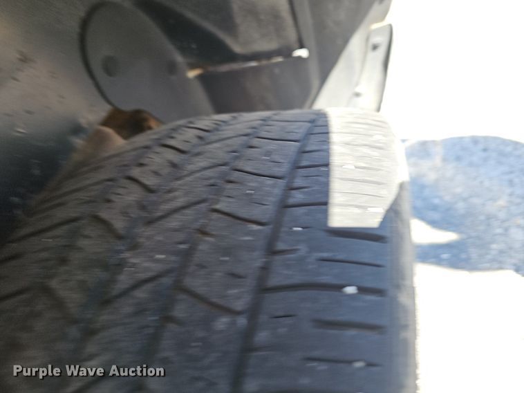 image for item OG9319 2005 Ford Explorer XLT SUV