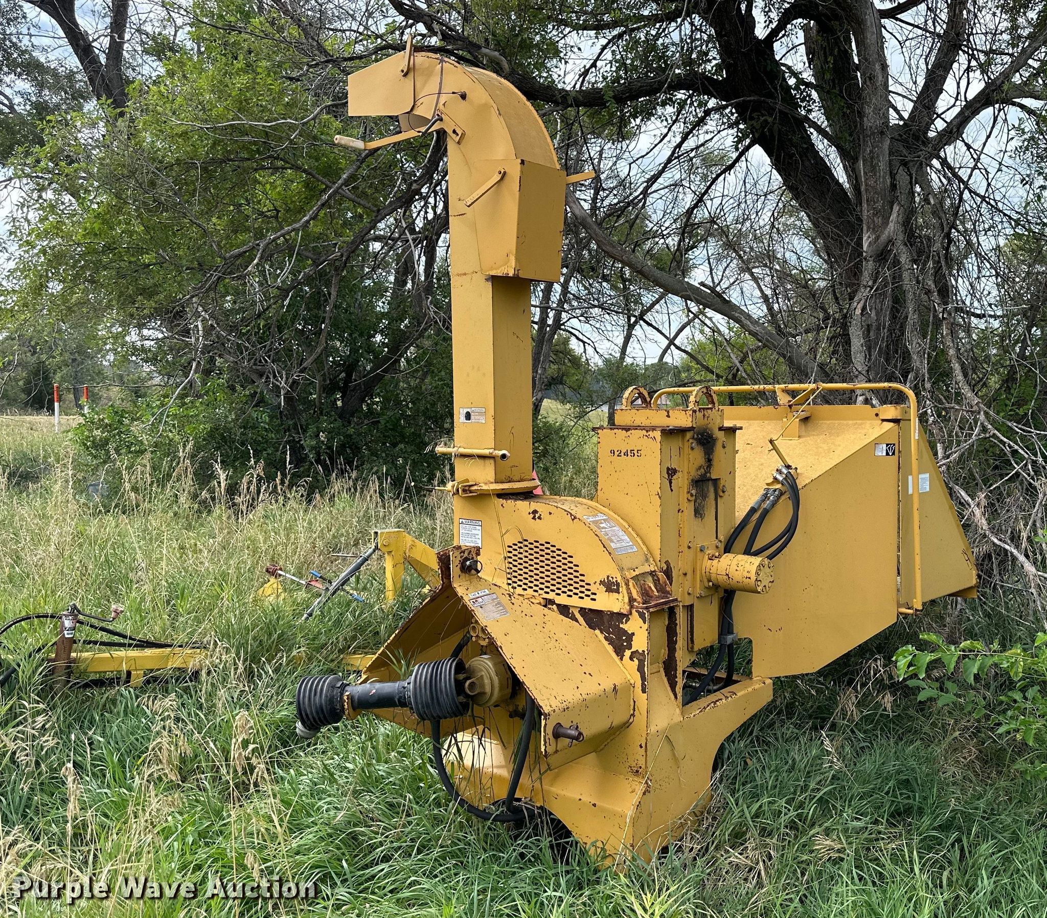 1993 Vermeer BC906 wood chipper in Ogallala, NE Item NP9451 sold