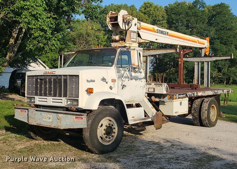 image for item DI3001 1990 GMC C7000  crane truck