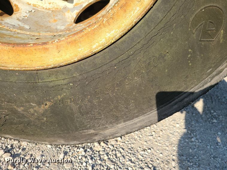 image for item DI3001 1990 GMC C7000  crane truck