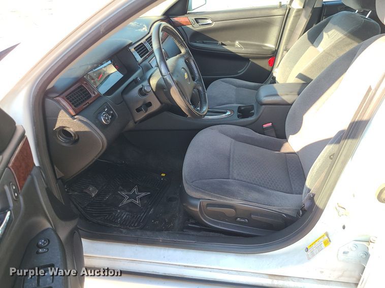 image for item DI3012 2011 Chevrolet Impala LT