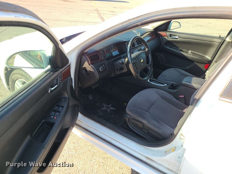 image for item DI3012 2011 Chevrolet Impala LT