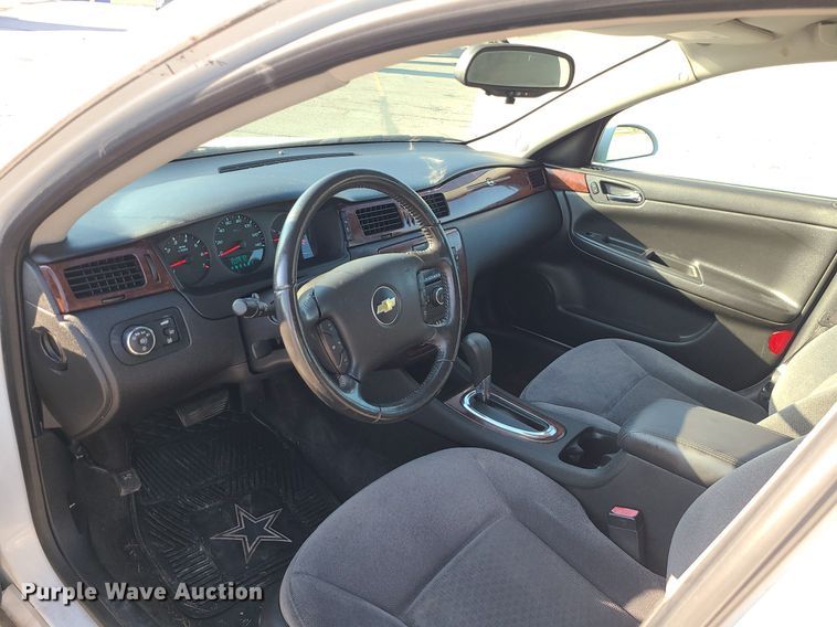 image for item DI3012 2011 Chevrolet Impala LT
