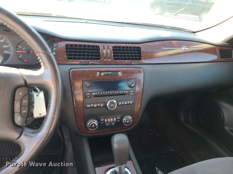 image for item DI3012 2011 Chevrolet Impala LT