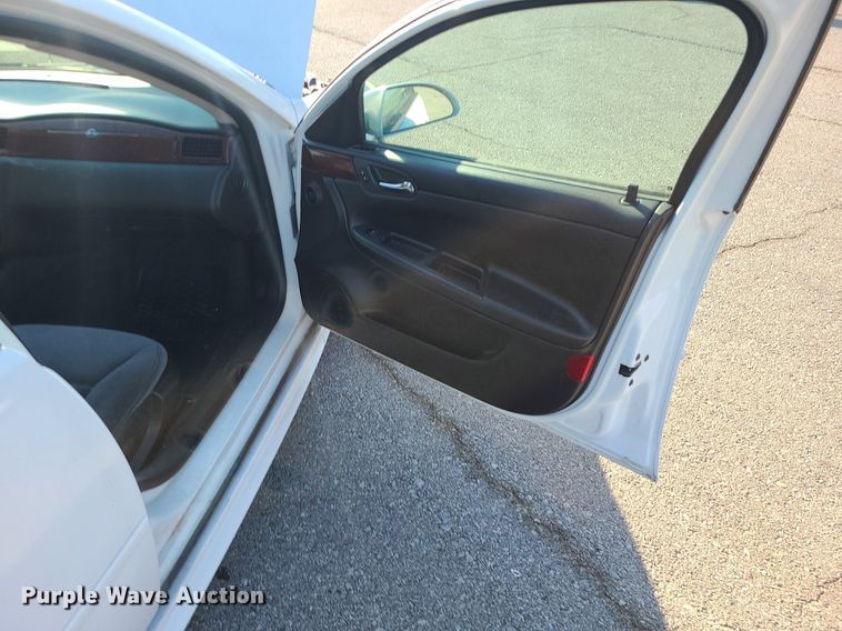 image for item DI3012 2011 Chevrolet Impala LT