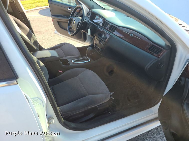 image for item DI3012 2011 Chevrolet Impala LT