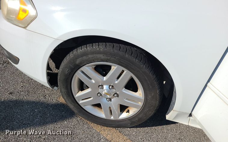 image for item DI3012 2011 Chevrolet Impala LT