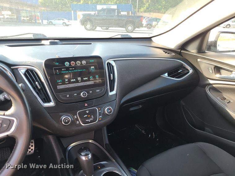 image for item DI3013 2017 Chevrolet Malibu LT