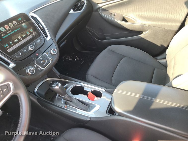 image for item DI3013 2017 Chevrolet Malibu LT