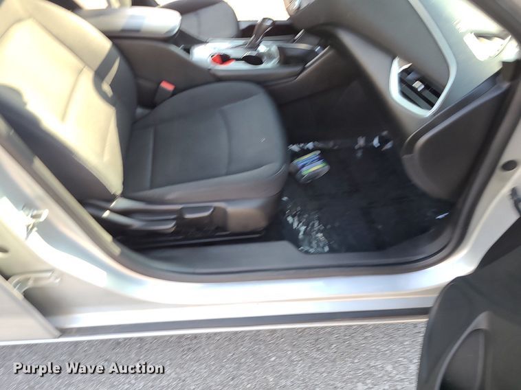 image for item DI3013 2017 Chevrolet Malibu LT