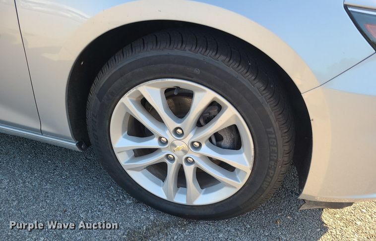 image for item DI3013 2017 Chevrolet Malibu LT