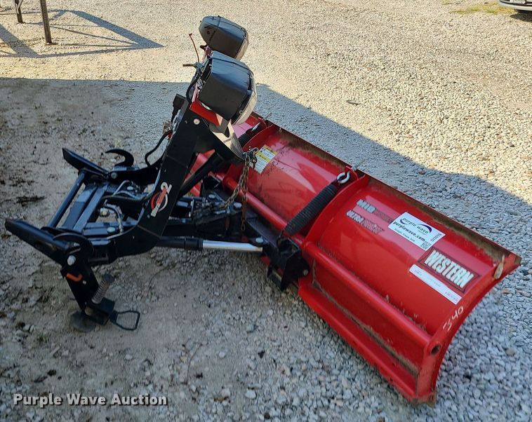 image for item DI3015 Western Ultra Finish  snow plow