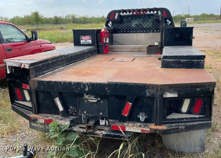 image for item DI8526 2014 Dodge Ram 5500HD  Crew Cab flatbed truck