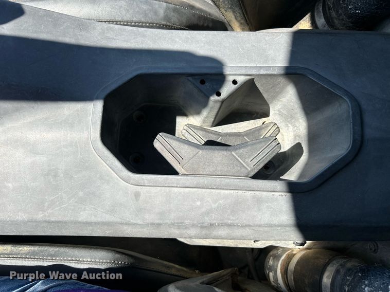 image for item DJ6254 2011 Can Am Commander 1000  utility vehicle