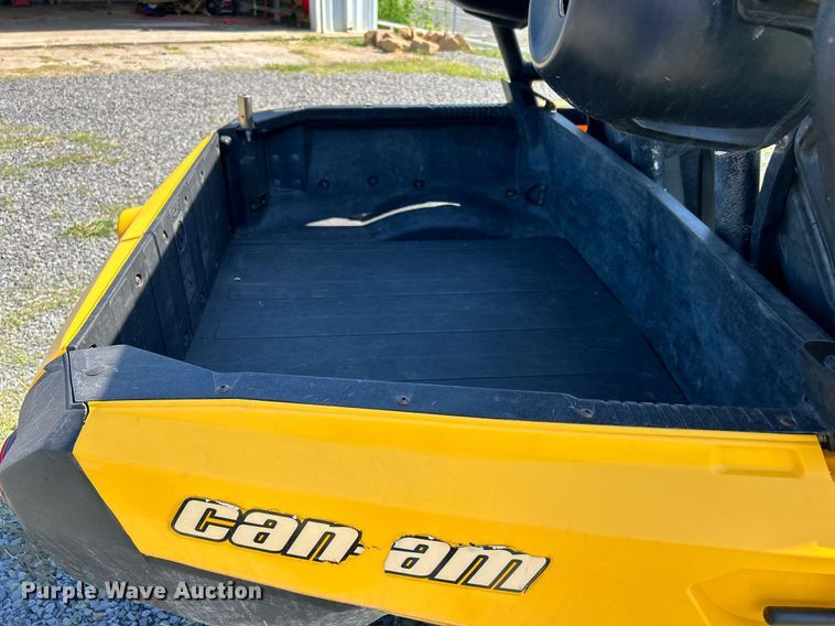 image for item DJ6254 2011 Can Am Commander 1000  utility vehicle
