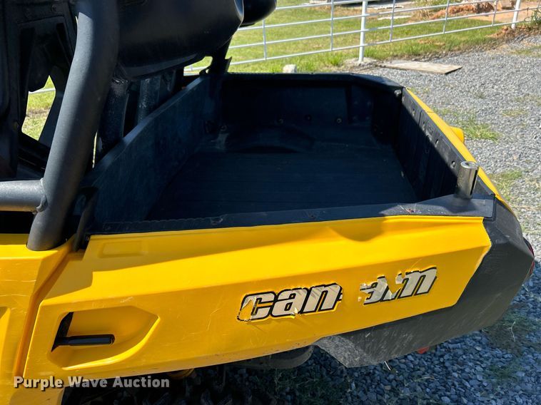 image for item DJ6254 2011 Can Am Commander 1000  utility vehicle