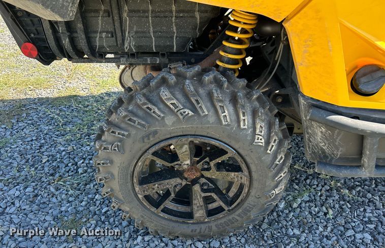 image for item DJ6254 2011 Can Am Commander 1000  utility vehicle