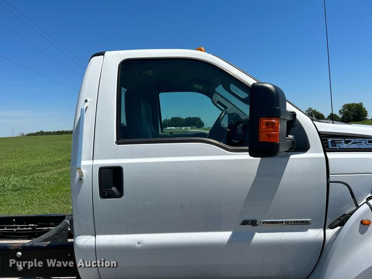 image for item DJ6262 2018  Ford F750 Super Duty  truck cab and chassis