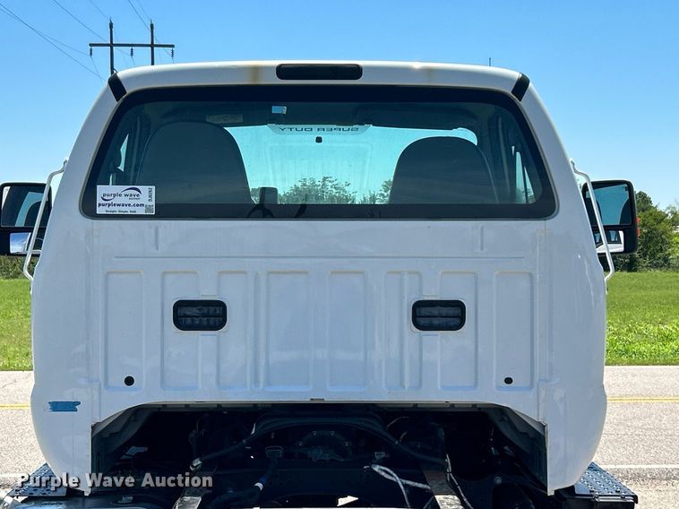 image for item DJ6262 2018  Ford F750 Super Duty  truck cab and chassis