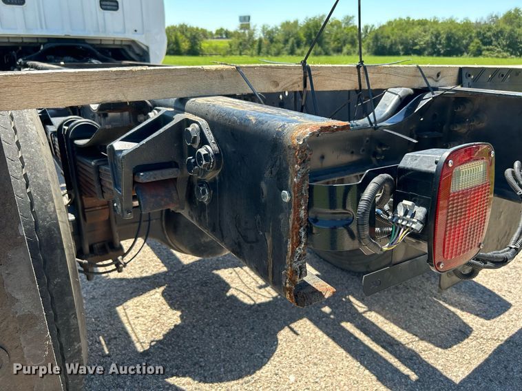 image for item DJ6262 2018  Ford F750 Super Duty  truck cab and chassis