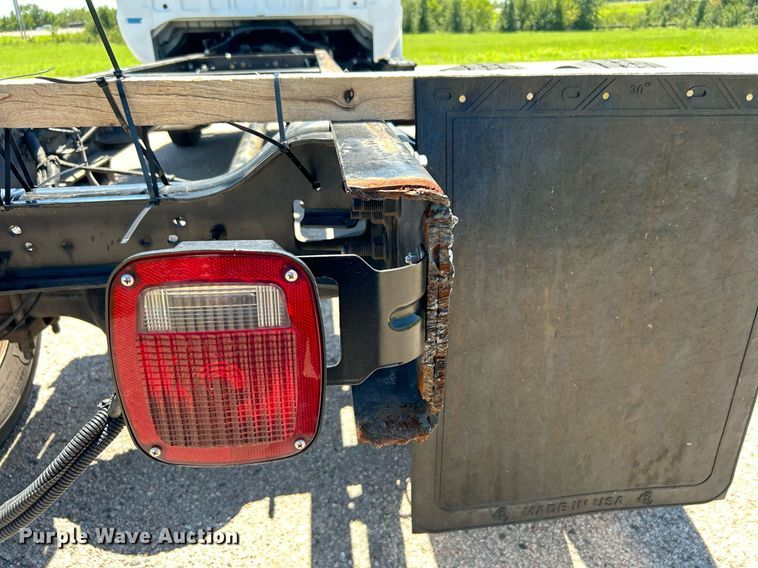 image for item DJ6262 2018  Ford F750 Super Duty  truck cab and chassis