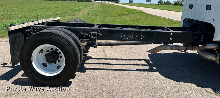 image for item DJ6262 2018  Ford F750 Super Duty  truck cab and chassis