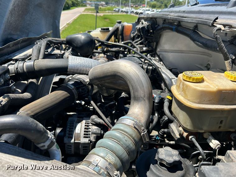 image for item DJ6262 2018  Ford F750 Super Duty  truck cab and chassis